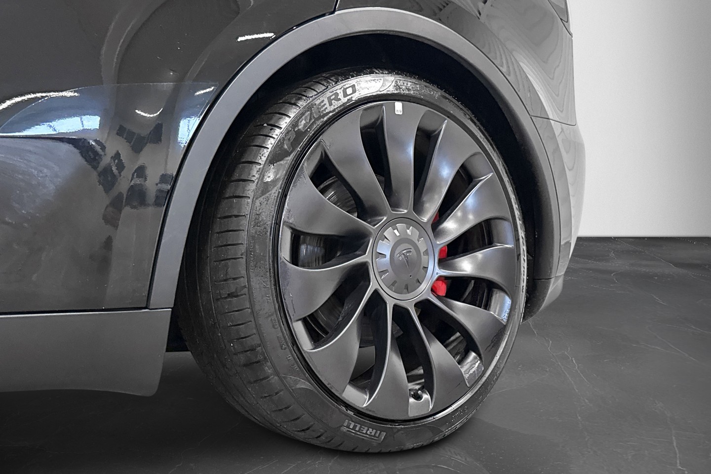 Tesla Model Y Performance, 534hp, 2024